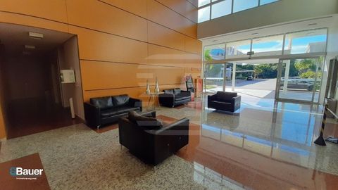 Foto Sala / Conjunto Comercial