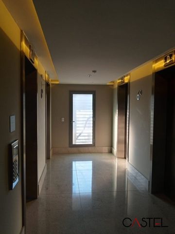 Foto Sala / Conjunto Comercial