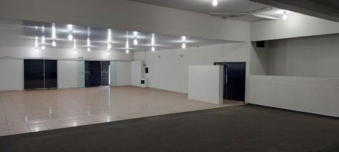 Foto Sala / Conjunto Comercial