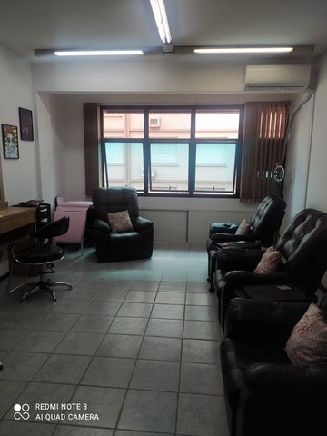 Foto Sala / Conjunto Comercial