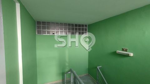 Foto Edifício Inteiro