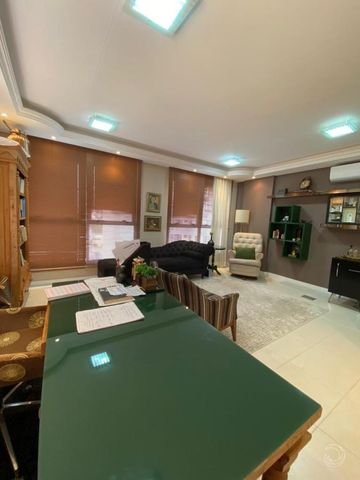 Foto Sala / Conjunto Comercial
