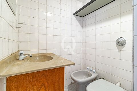 Foto Sala / Conjunto Comercial