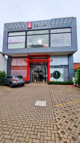 Foto Sala / Conjunto Comercial