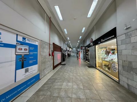 Foto Sala / Conjunto Comercial