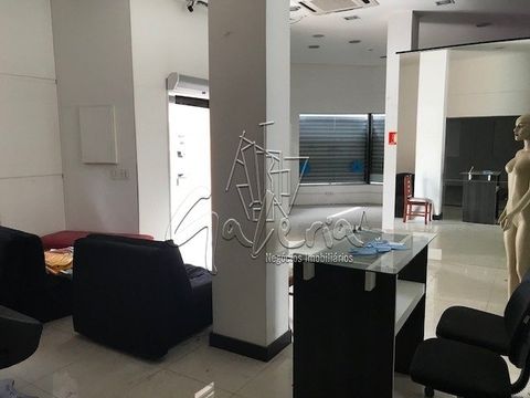 Foto Edifício Inteiro