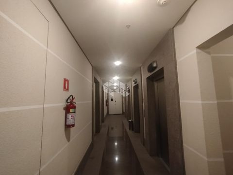 Foto Sala / Conjunto Comercial