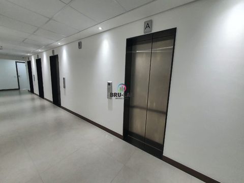 Foto Sala / Conjunto Comercial