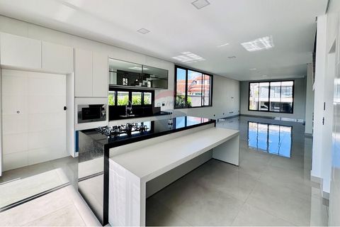 Foto Casa em Condomínio