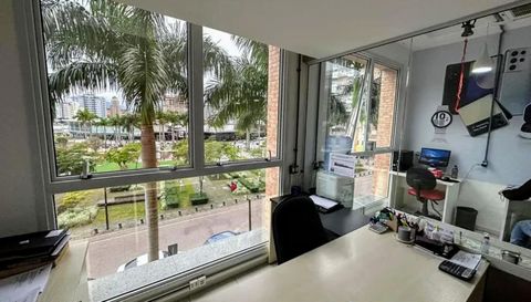 Foto Sala / Conjunto Comercial