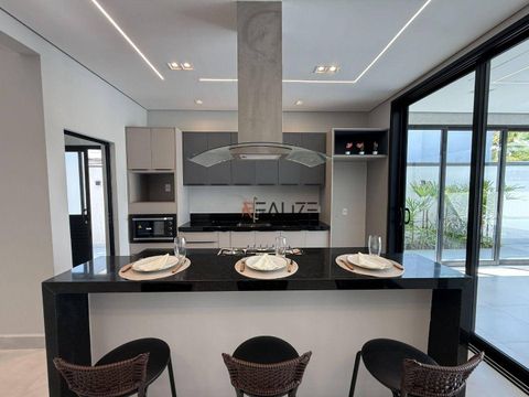 Foto Casa em Condomínio