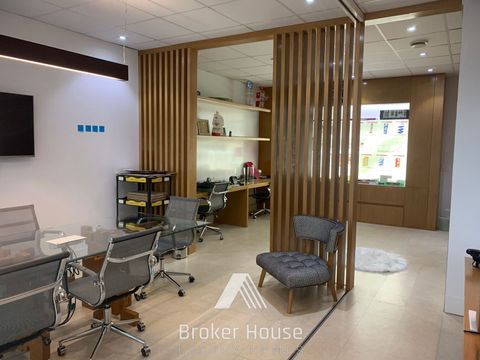 Foto Sala / Conjunto Comercial