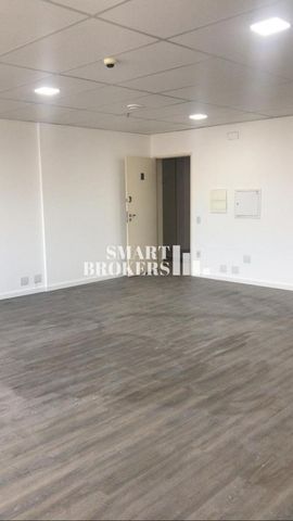 Foto Sala / Conjunto Comercial