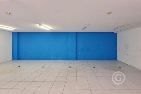 Foto Edifício Inteiro