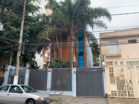 Foto Edifício Inteiro