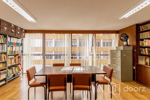 Foto Sala / Conjunto Comercial