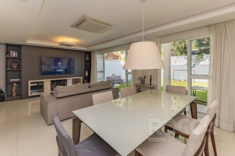 Foto Casa em Condomínio