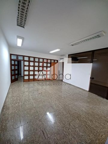 Foto Edifício Inteiro