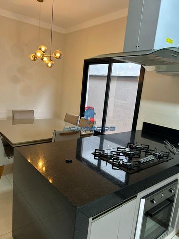 Foto Casa em Condomínio