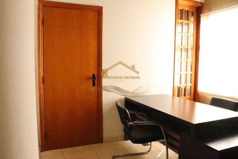 Foto Sala / Conjunto Comercial