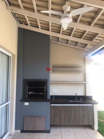 Foto Casa em Condomínio