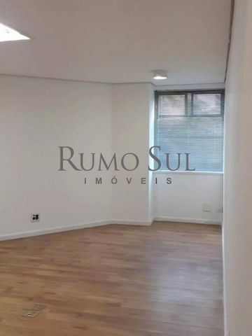 Foto Sala / Conjunto Comercial