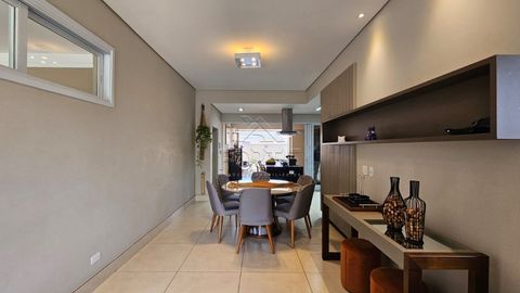 Foto Casa em Condomínio