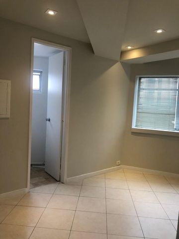 Foto Sala / Conjunto Comercial