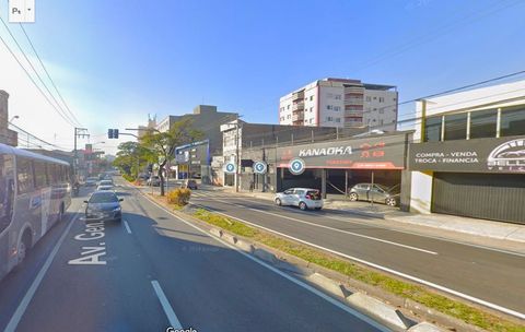 Foto Edifício Inteiro