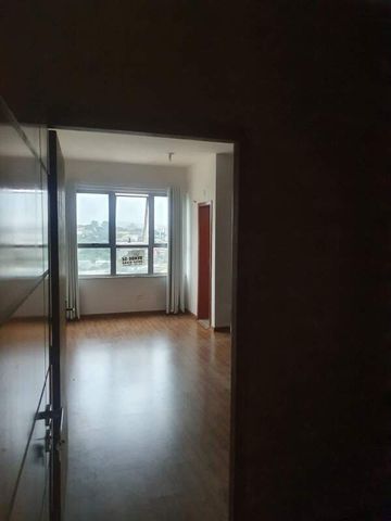 Foto Sala / Conjunto Comercial
