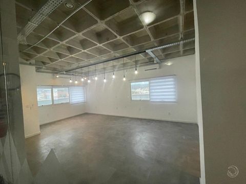 Foto Sala / Conjunto Comercial
