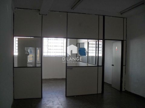 Foto Edifício Inteiro