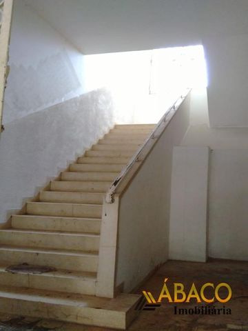Foto Sala / Conjunto Comercial