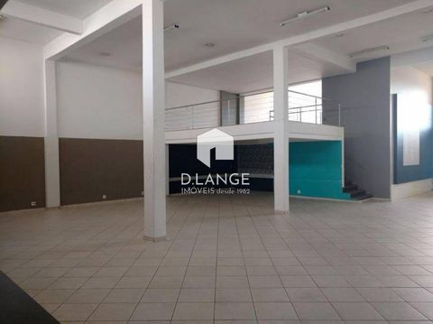 Foto Edifício Inteiro