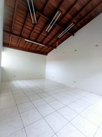Foto Sala / Conjunto Comercial