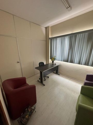 Foto Sala / Conjunto Comercial