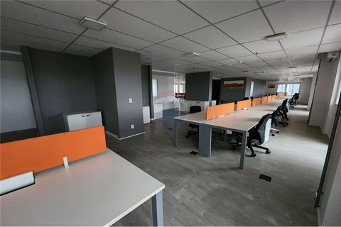 Foto Sala / Conjunto Comercial