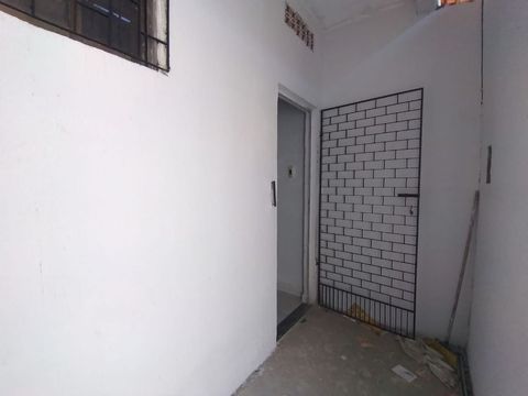Foto Edifício Inteiro