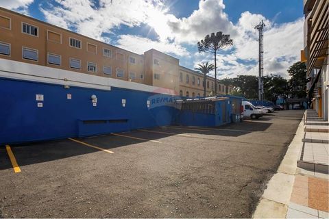 Foto Sala / Conjunto Comercial