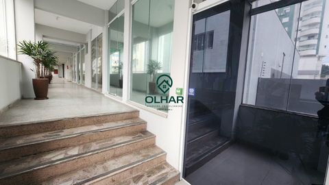 Foto Sala / Conjunto Comercial