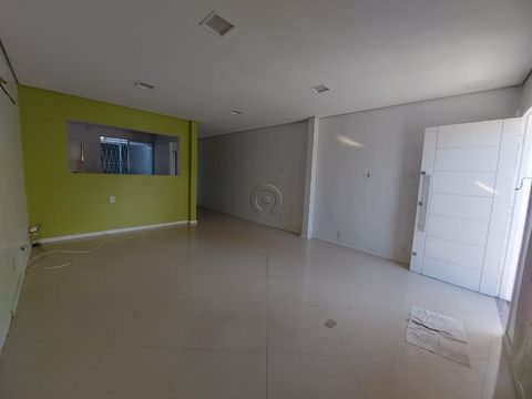 Foto Sala / Conjunto Comercial