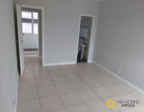 Foto Sala / Conjunto Comercial