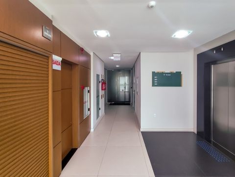 Foto Sala / Conjunto Comercial