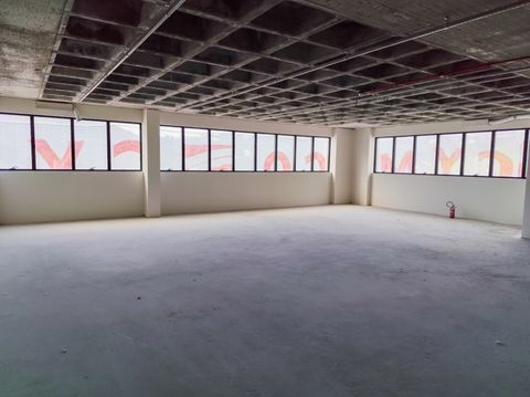 Foto Sala / Conjunto Comercial