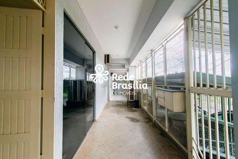 Foto Edifício Inteiro