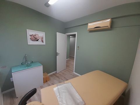 Foto Sala / Conjunto Comercial