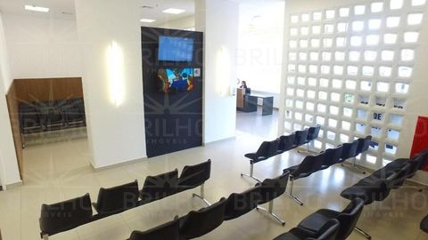 Foto Sala / Conjunto Comercial