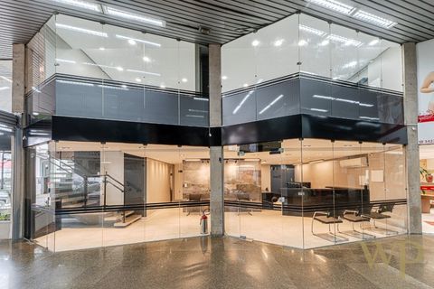 Foto Sala / Conjunto Comercial