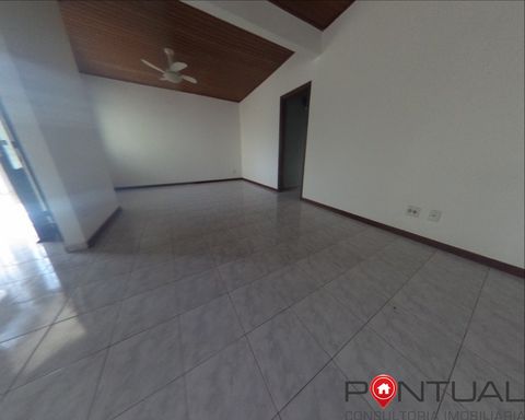 Foto Sala / Conjunto Comercial