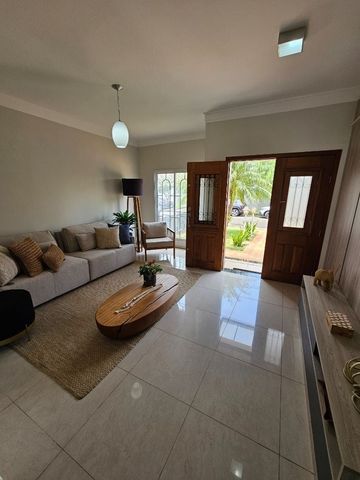 Foto Casa em Condomínio
